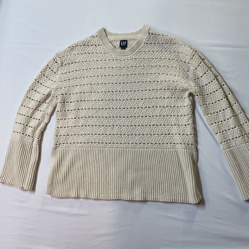 GAP Ivory Textured Pullover